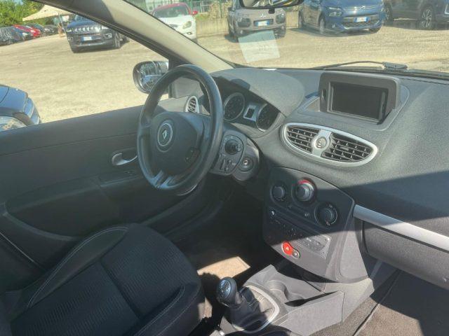RENAULT Clio 1.2 16V 5 porte Confort