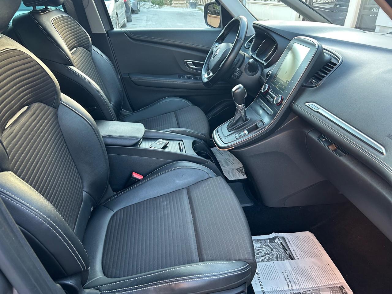 Renault Scenic Scénic dCi 8V 110 CV EDC Energy Intens