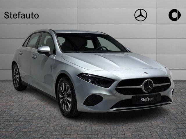 MERCEDES-BENZ A 180 d Automatic Advanced