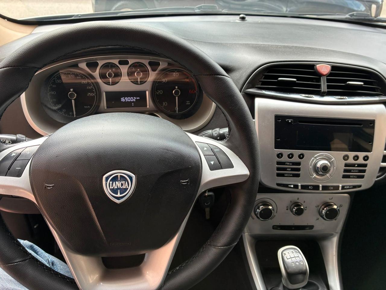 Lancia Delta 1.6 MJT 120cv perfetta-2011