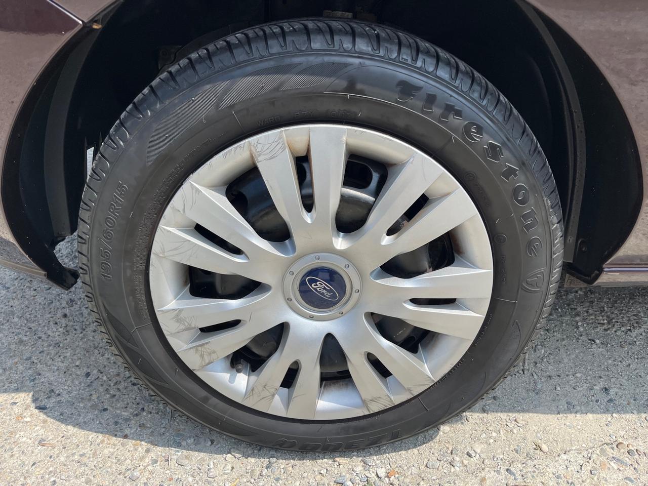 Ford Fusion UAV 1.6 16V 5p.