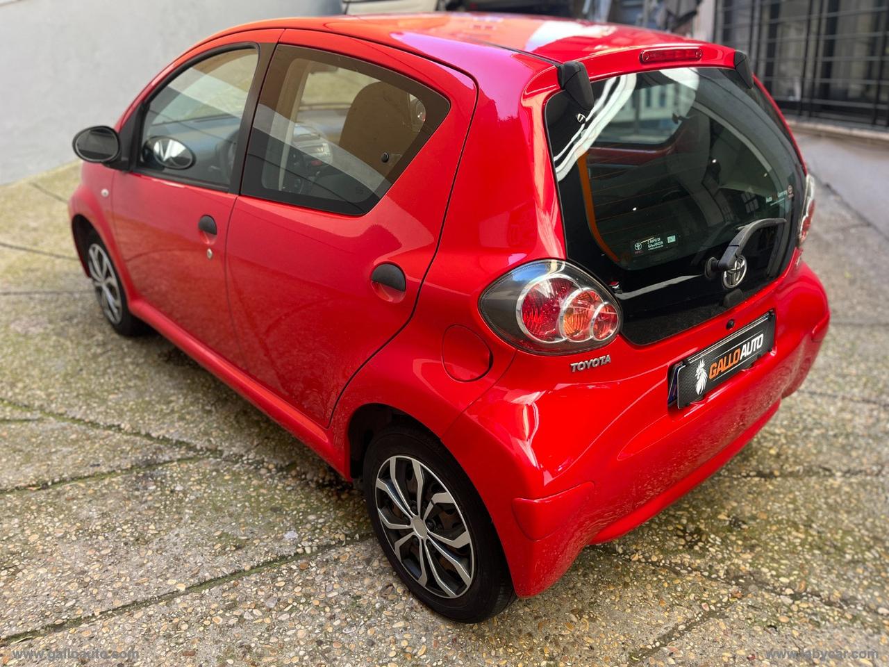 TOYOTA Aygo 1.0 12V VVT-i 5p. Cool Soda Conn.