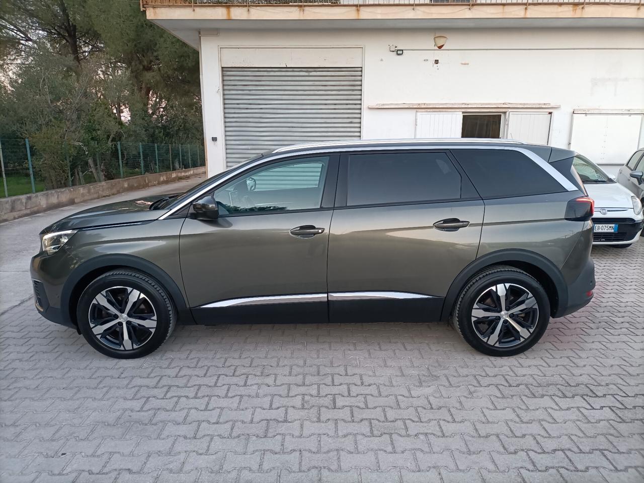 Peugeot 5008 BlueHDi 120 S&S Allure 7 posti