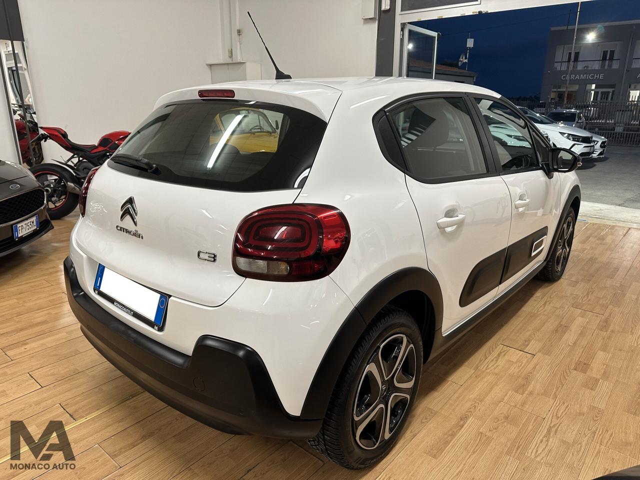 CITROEN C3 S&S SHINE BlUE HDi 100CV 2022