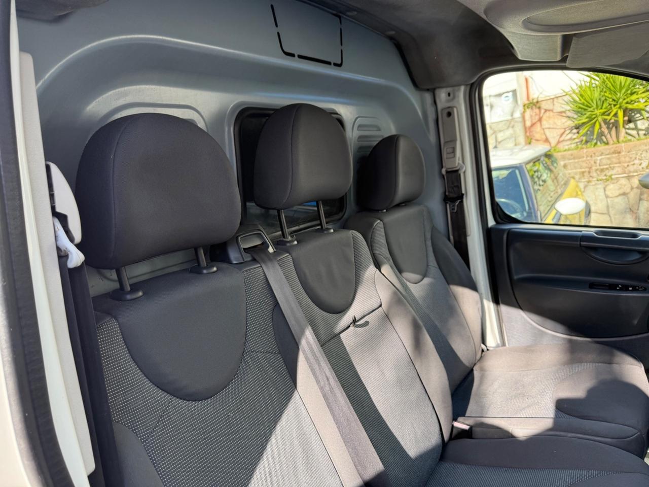 Peugeot Expert 2.0 HDi 130 cv maxi Multijet