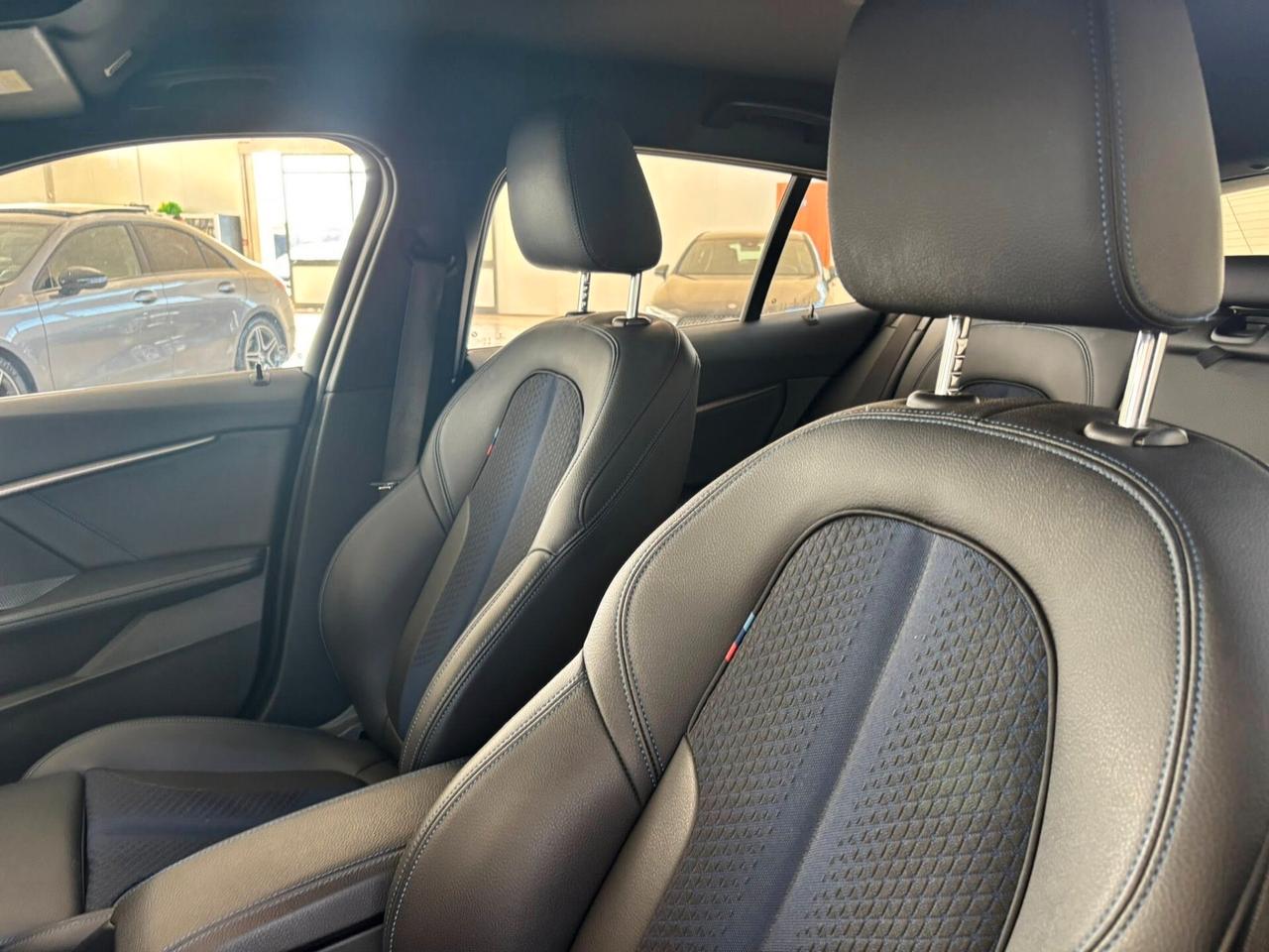 Bmw 116 116d 5p. Msport