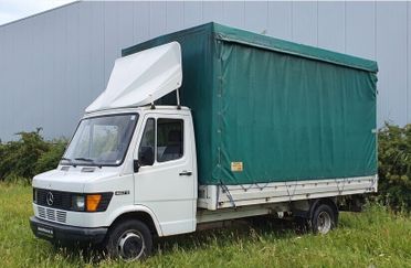 Mercedes Benz 407 d pochi km