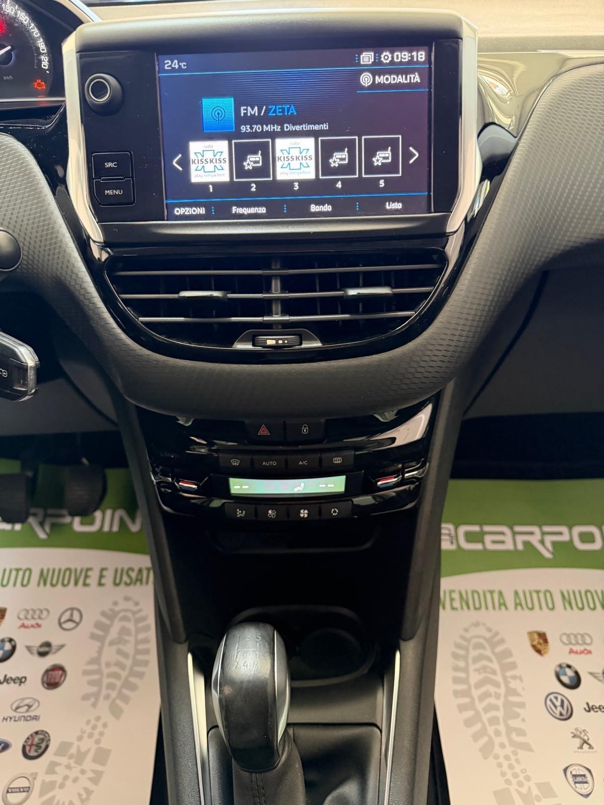 Peugeot 208 PureTech 82 5 porte Access