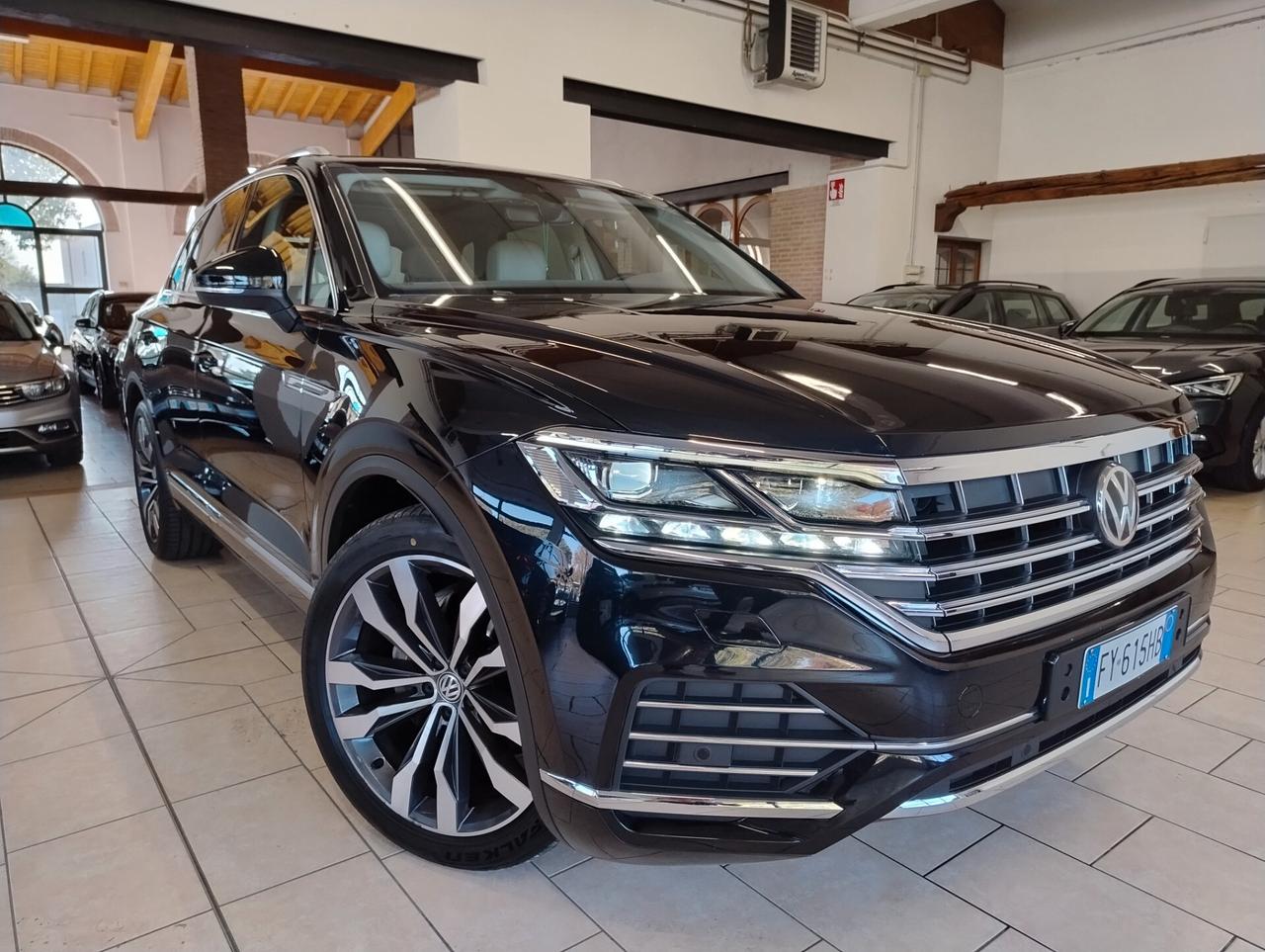 VOLKSWAGEN Touareg 3.0 V6 TDI Advanced- 2019