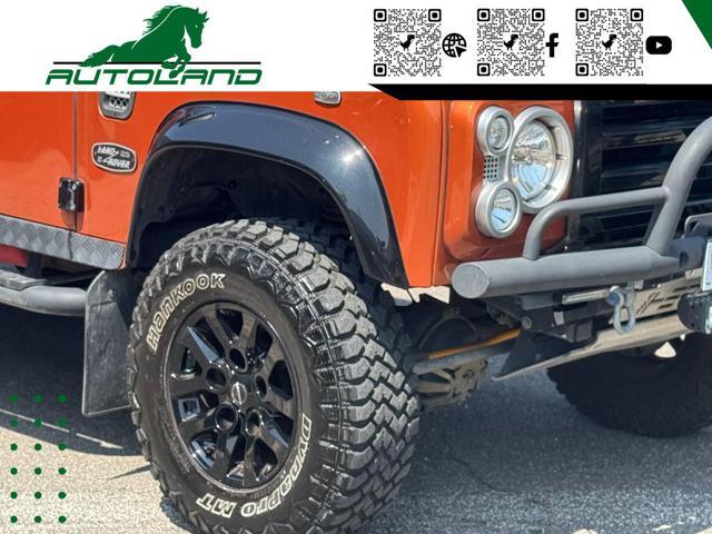 LAND ROVER Defender 110 2.4 TD4 Station Wagon SE