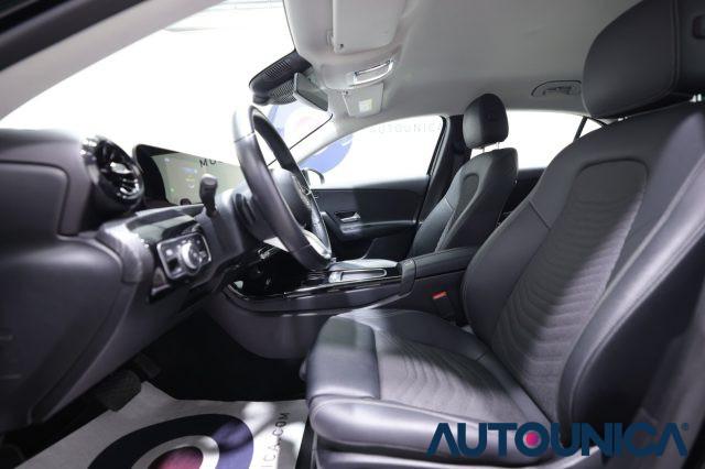 MERCEDES-BENZ A 180 D AUTOMATIC EXECUTIVE PACCHETTO NIGHT FARI LED