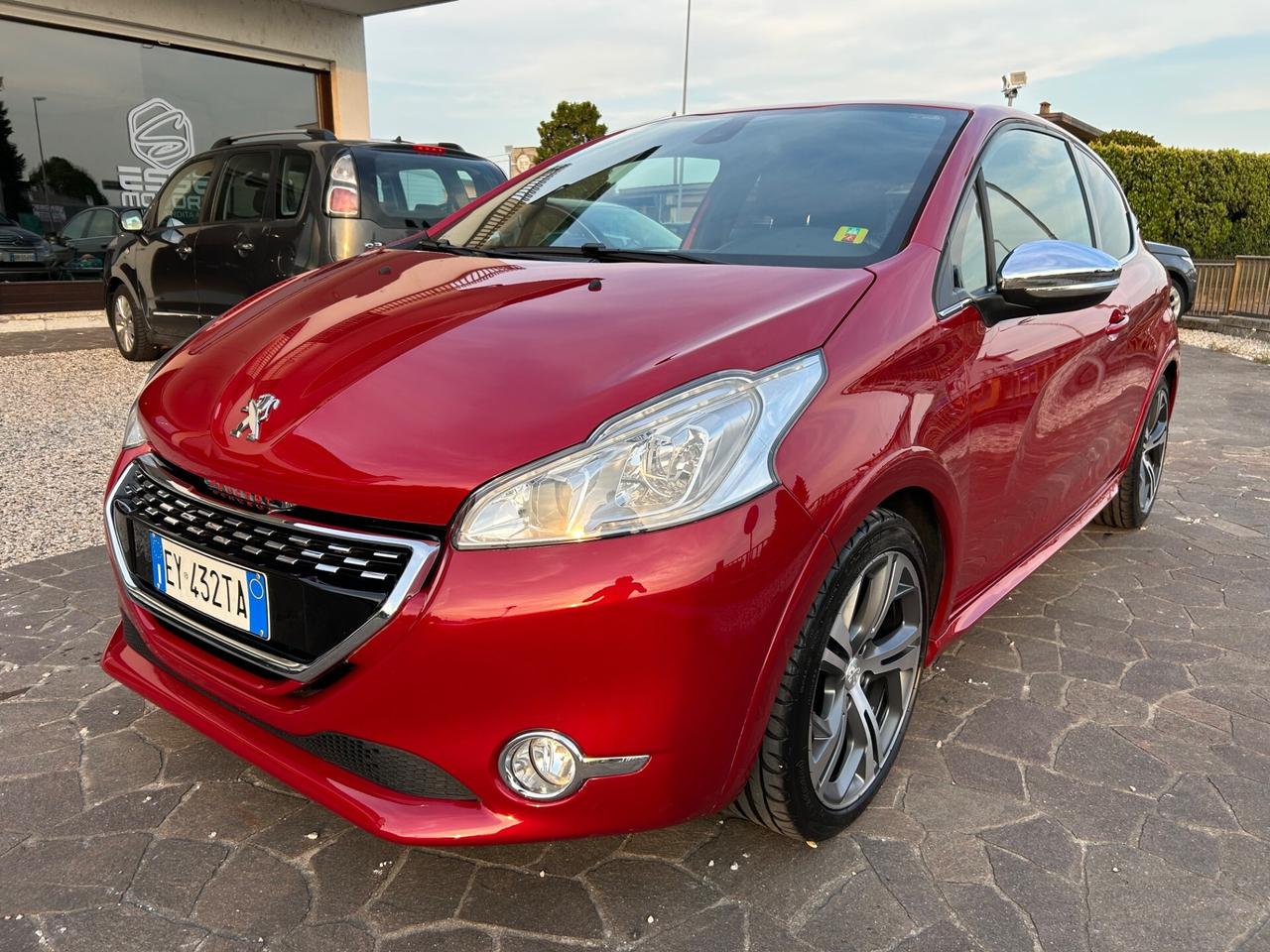 Peugeot 208 GTi - 2015 1.6 THP 200 CV 77.000 KM