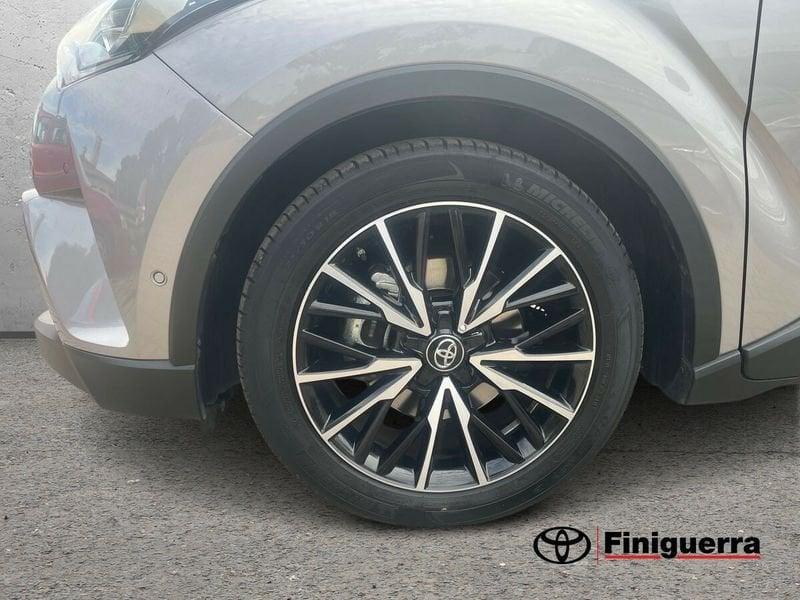 Toyota C-HR 1.8h Lounge 2wd e-cvt my18