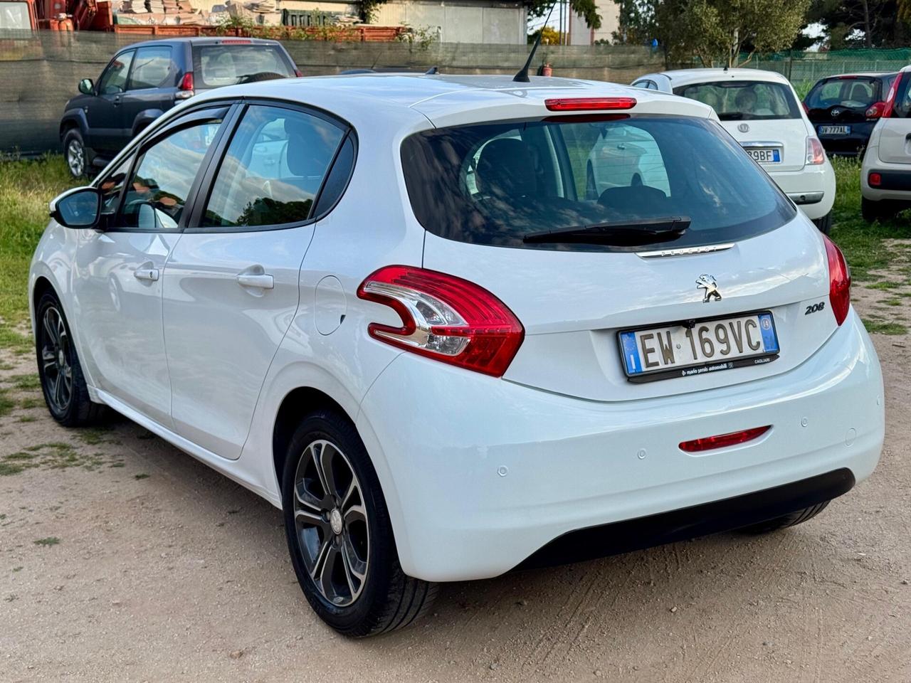Peugeot 208 PureTech 82 5 porte Access