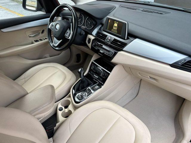 BMW 214 d Active Tourer Advantage OK Neopatentati