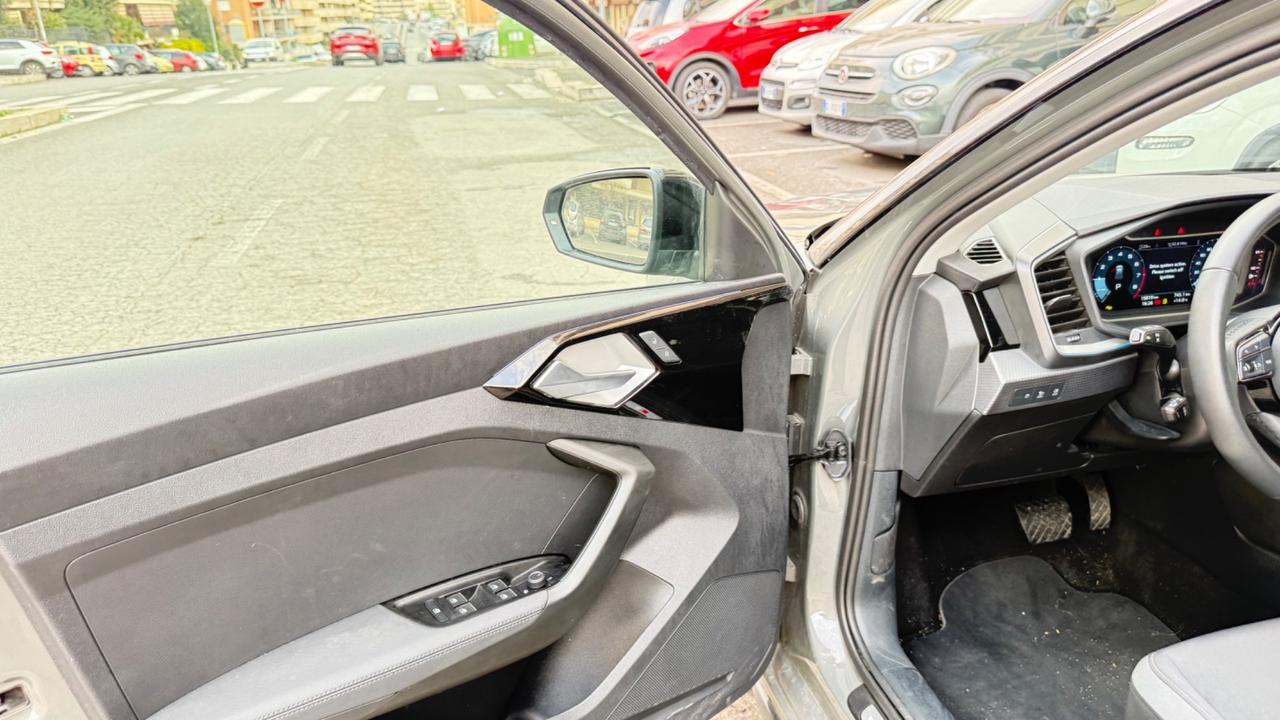 Audi A1 SPB 30 TFSI S tronic S line edition LED NAVI KAMERA PDC CERCHI 17 PACK LUCI BLUETOOTH