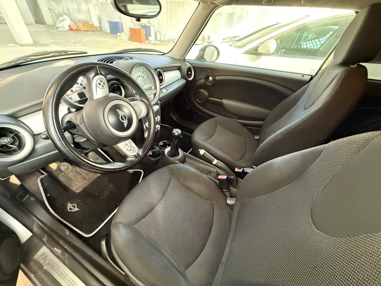 Mini 1.6 16V Cooper COME NUOVA