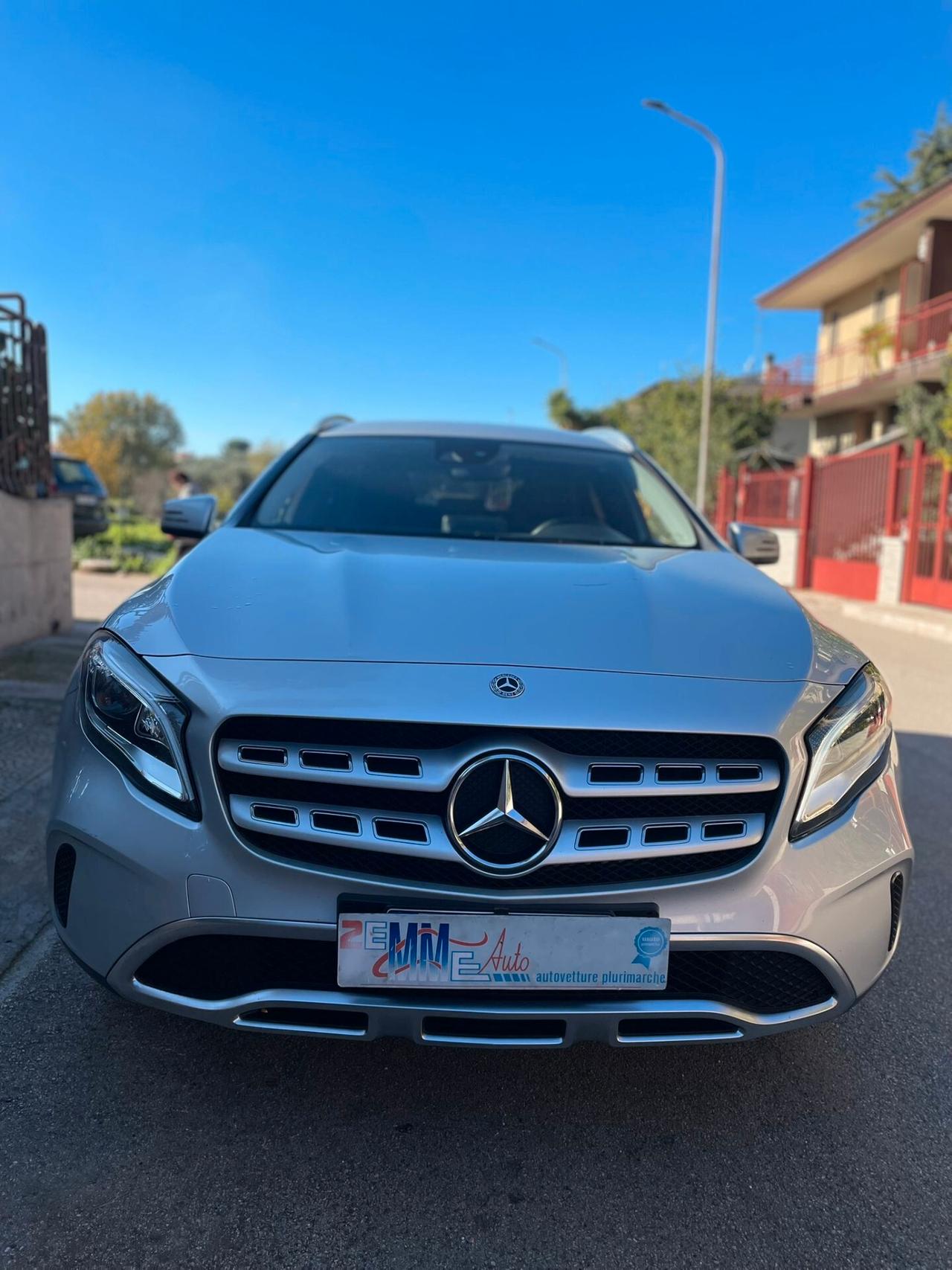 Mercedes-benz GLA 200 d Automatic Premium