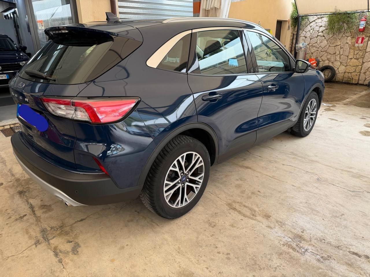 Ford Kuga 2021 1.5 120 Titanium X - 54.000KM