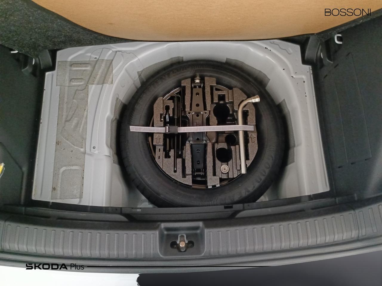 Skoda Fabia 1.0 mpi 80cv selection