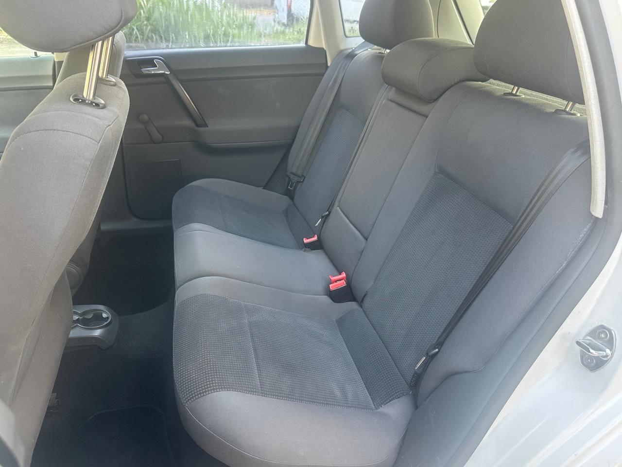 Volkswagen Polo 1.4/80CV 16V 5p. Comfort. BiFuel G