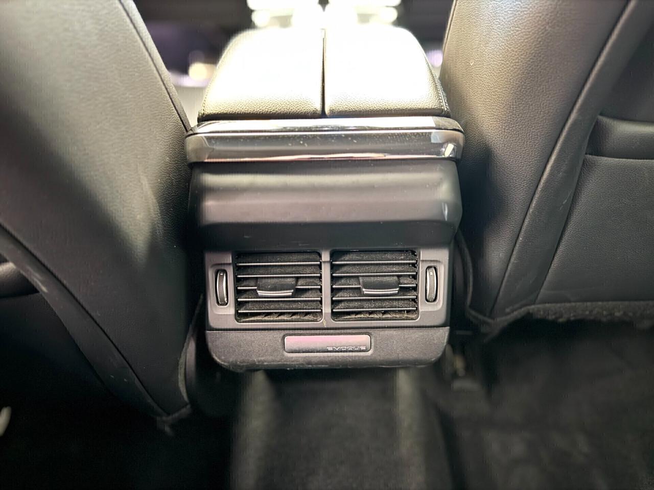 Land Rover Range Evoque 2.0D I4 180CV R-Dynamic