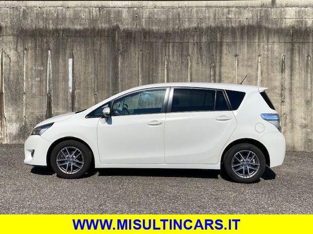 TOYOTA Verso 1.6 D-4D Active, Neopatentati