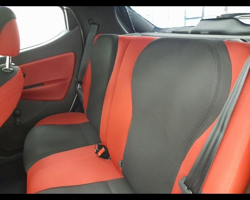 Lancia Ypsilon III 2011 1.2 8v Silver 69cv