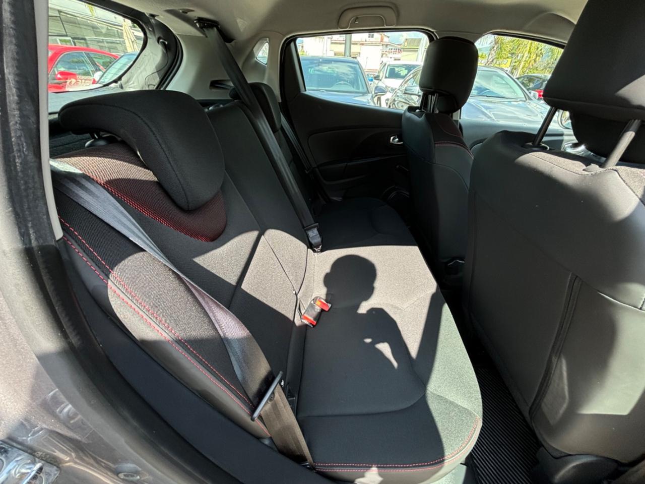 RENAULT CLIO 1.5DCI 75CV NAVI-BLUETOOTH
