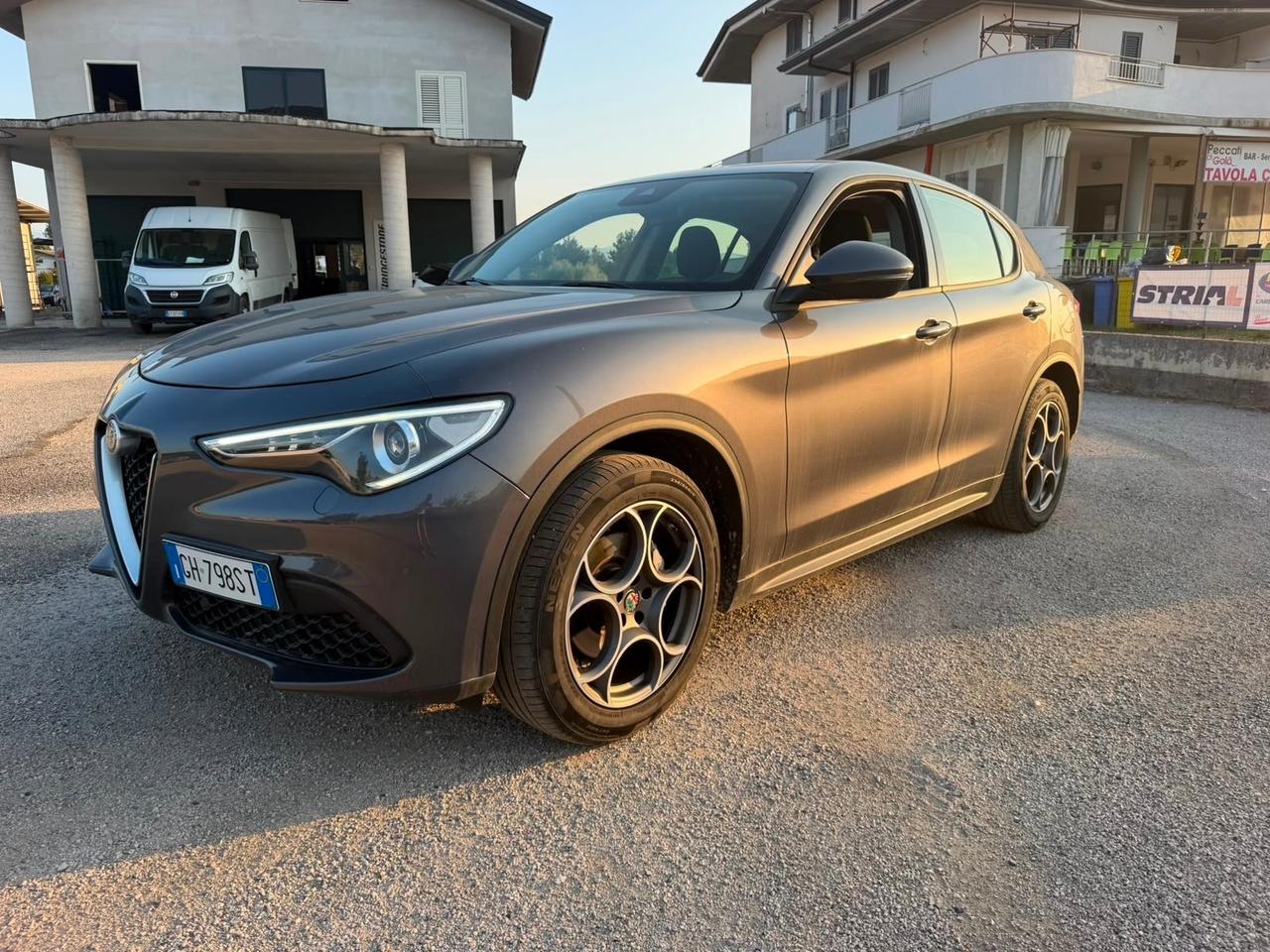 Alfa Romeo Stelvio 2.2 Turbodiesel 190 CV AT8 Q4 Business
