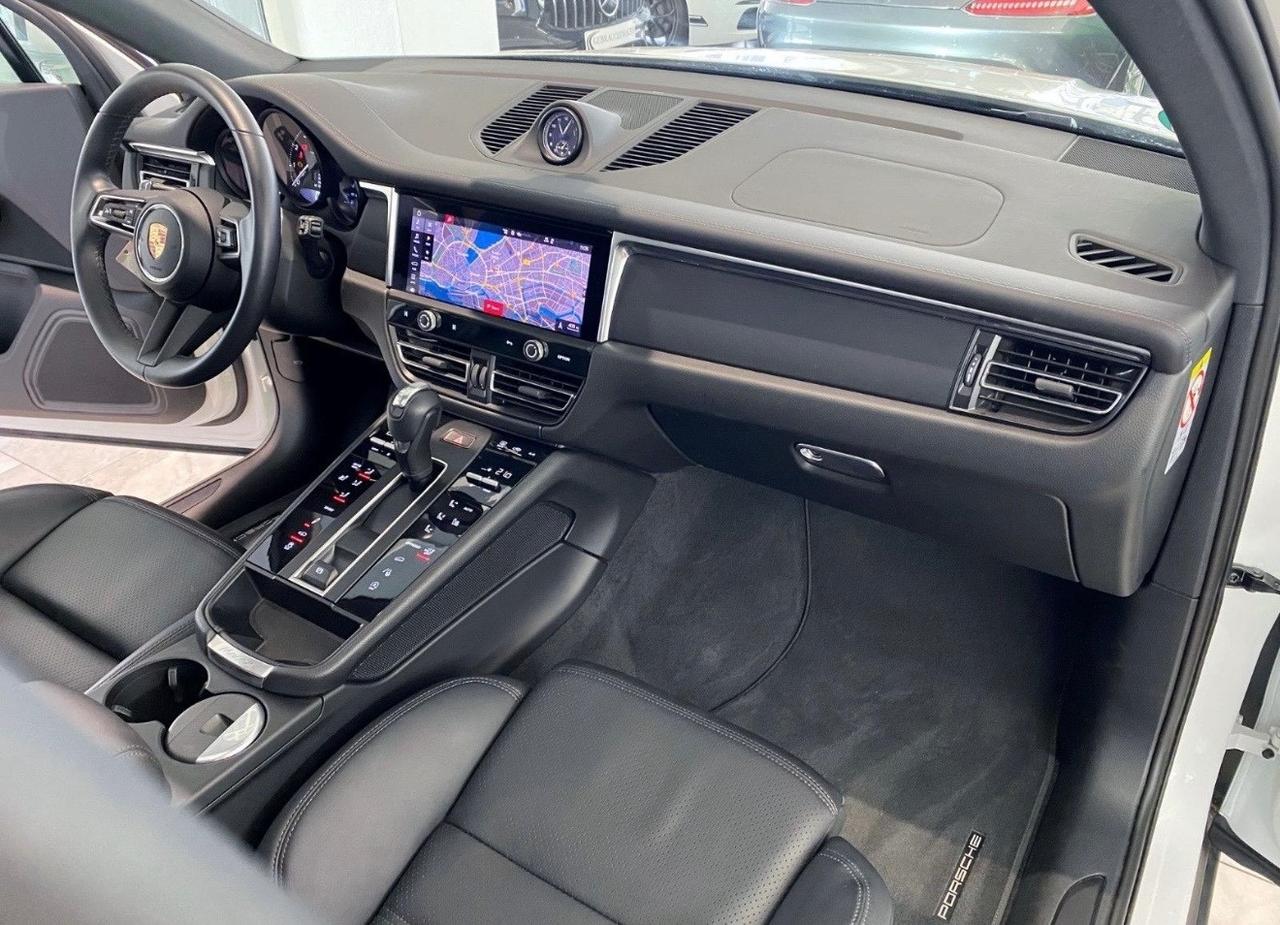 Porsche Macan 2.0 Turbo Benzina Nuovo modello 265cv