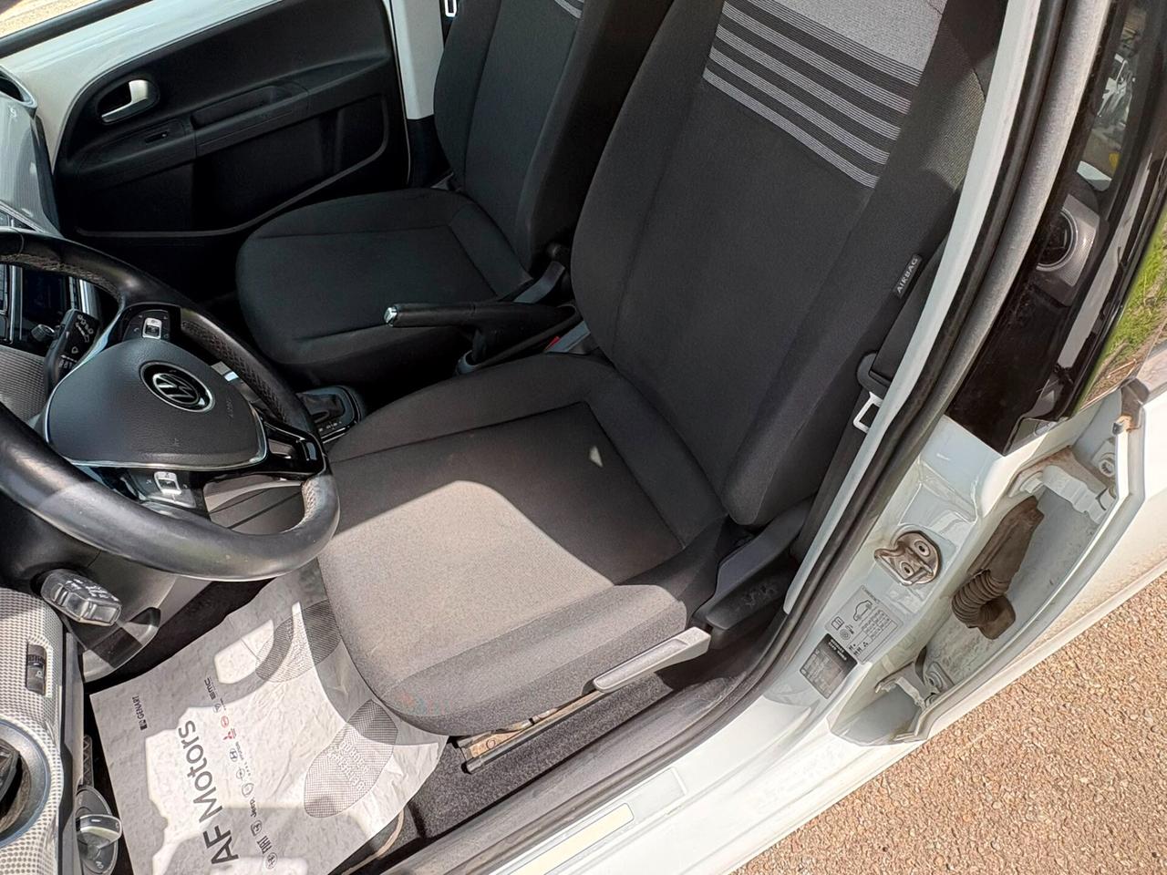 Volkswagen up! e-up! 82 CV