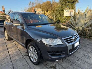 VW TOUAREG 3.0TDI V6 FULL OPTIONAL GARANZIA USATO12 MESI