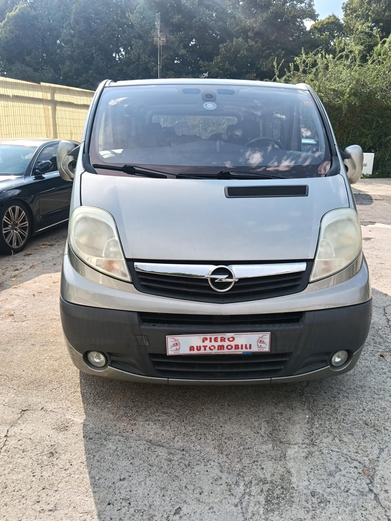 Opel Vivaro 27 2.0 CDTI 120CV PC-TN Combi 9 posti