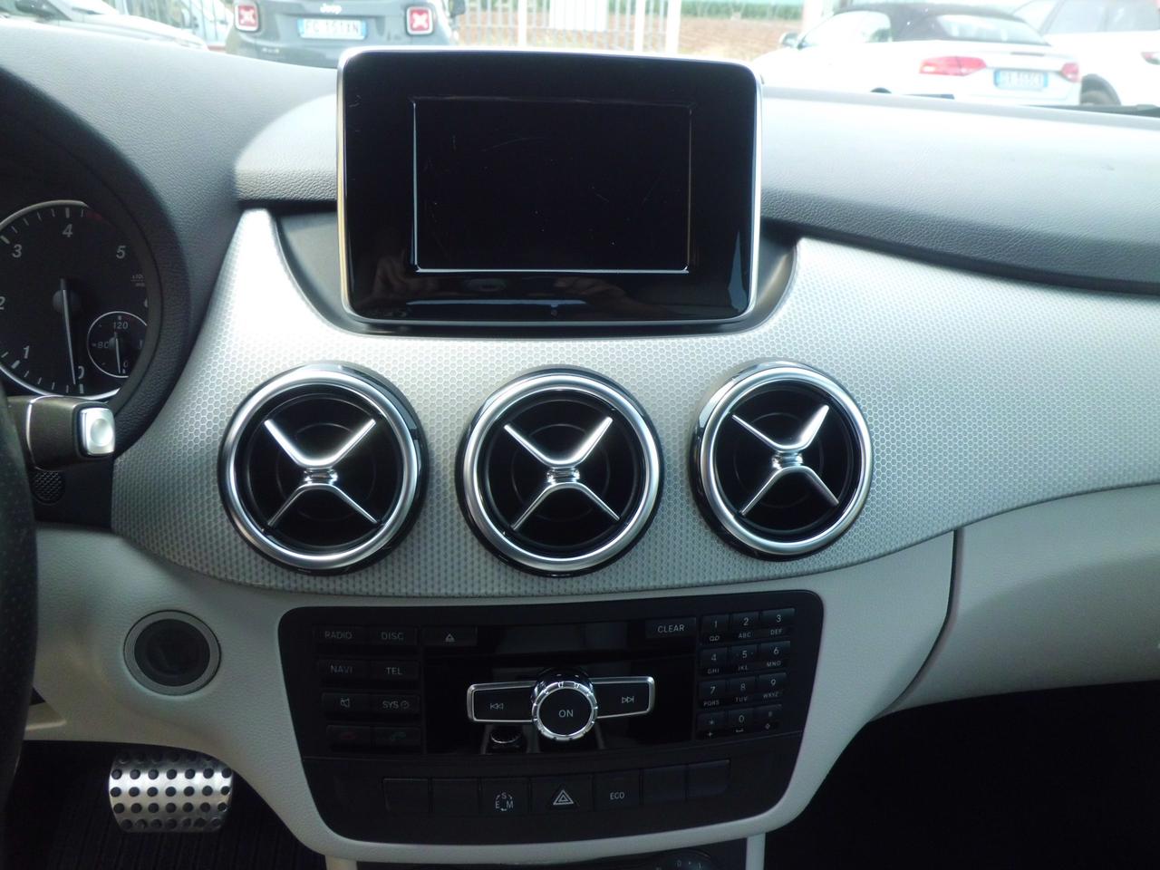 Mercedes-benz B 200 B 200 CDI BlueEFFICIENCY Premium-FULLLL