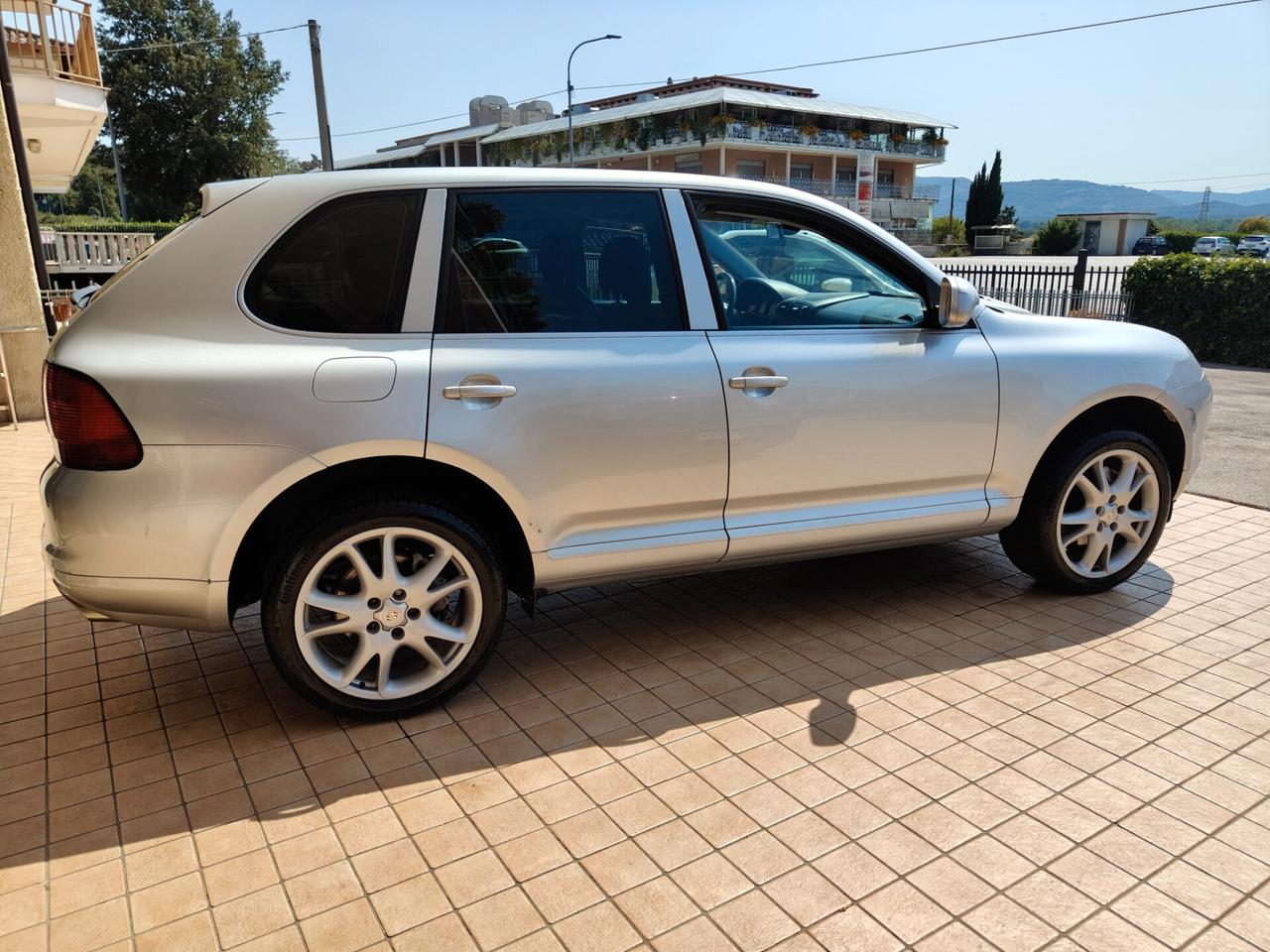Porsche Cayenne 3.2 V6 cat