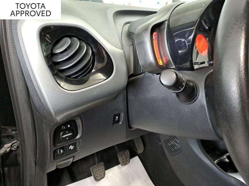 Toyota Aygo 5P 1.0 X-PLAY 72CV