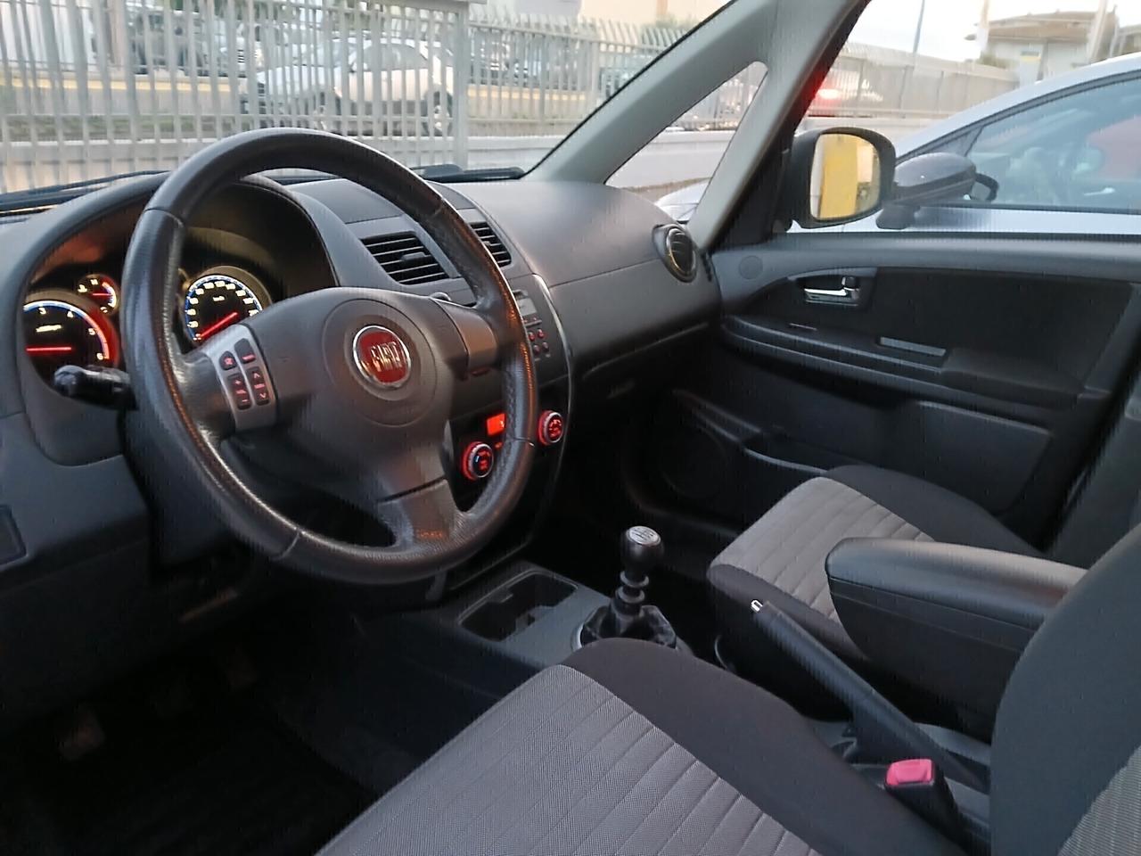 FIAT Sedici Emotion 2.000 MultiJet 136cv 4WD