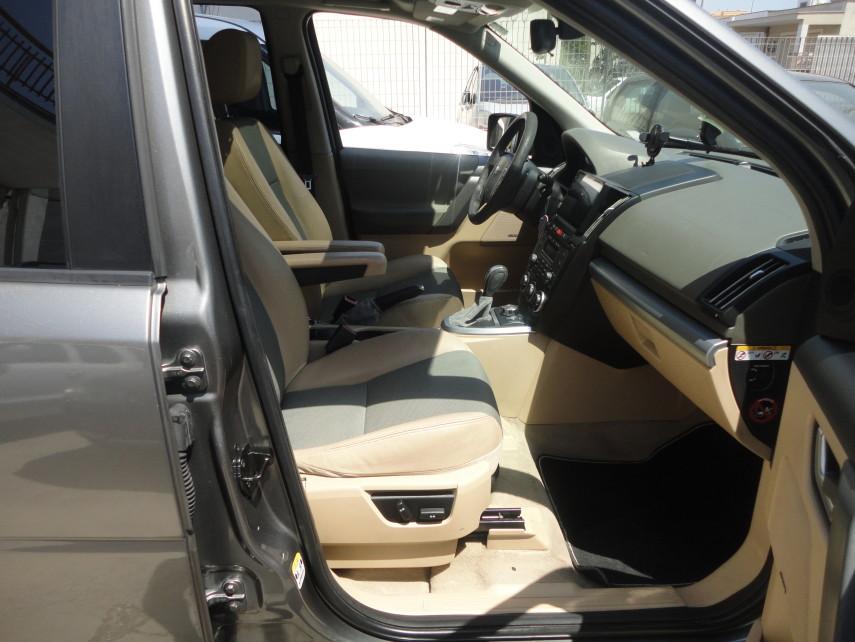Land Rover Freelander 2.2 td4 SE