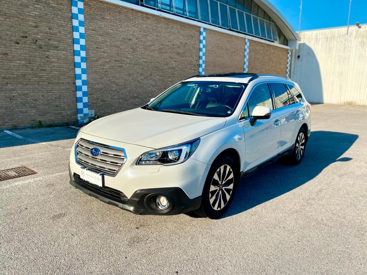 Subaru OUTBACK 2.0d Style lineartronic my17 150cv