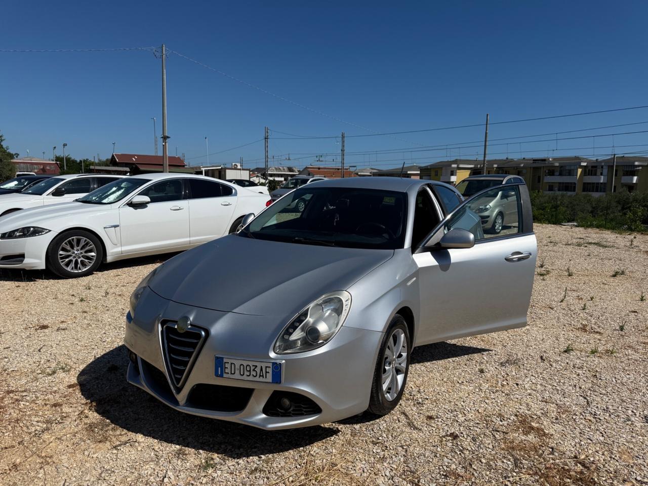 Alfa Giulietta 1.4 Turbo METANO 3.690€