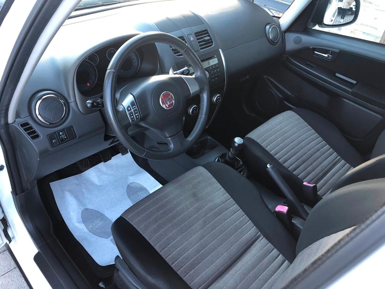 Fiat Sedici 2.0 MJT 136 CV 4x4 Emotion 2011