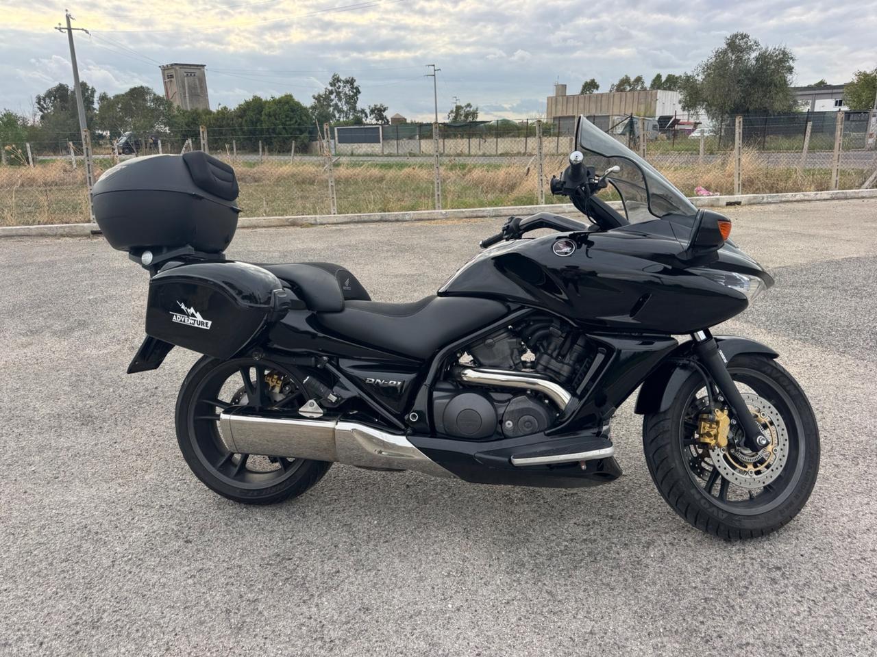 Honda DN-01 Benzina