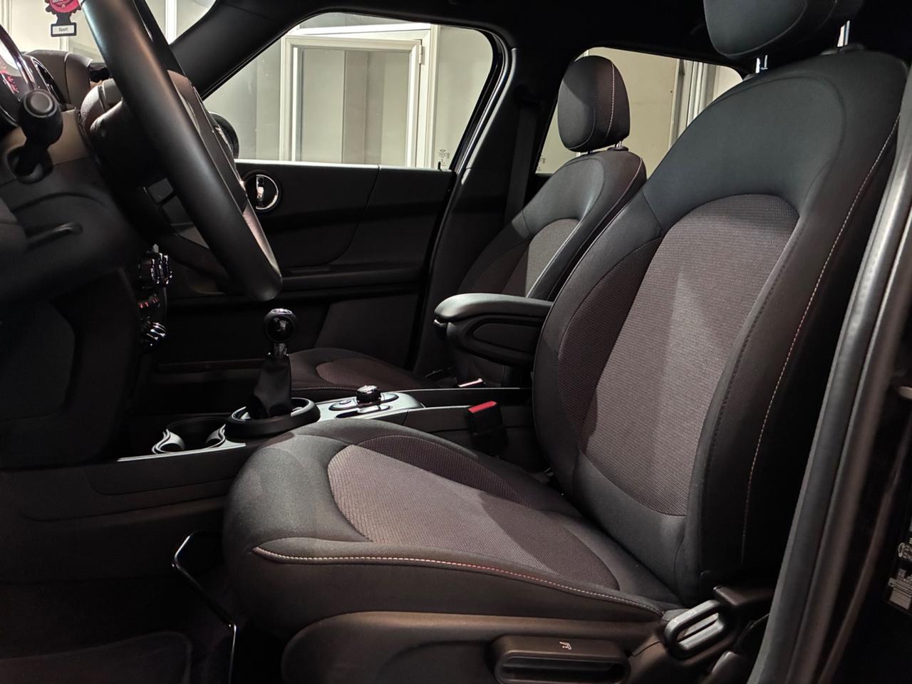 Mini One Countryman 1.5 Business