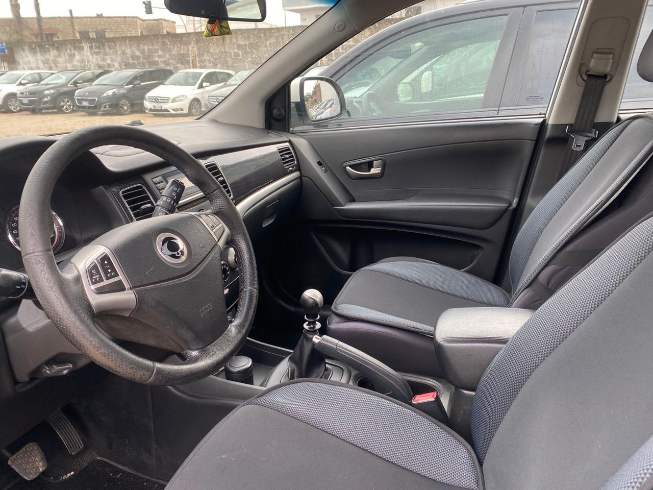 Ssangyong Korando 2.0 e-XDi 149 CV 2WD MT Plus