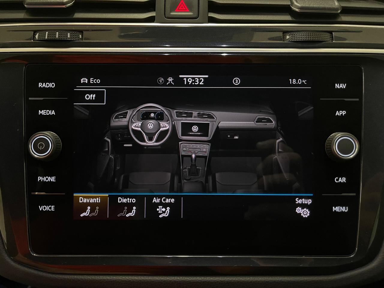 VOLKSWAGEN TIGUAN 2.0 TDI R-Line 4MOTION 2021