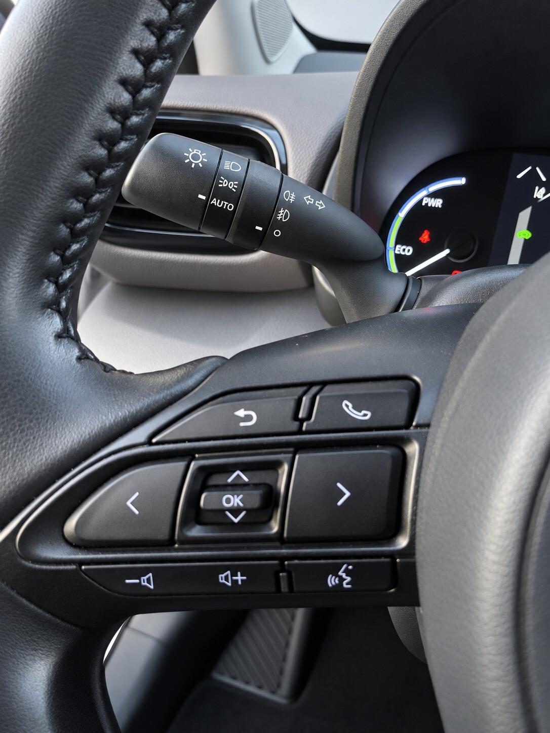 Toyota Yaris Cross PREMIERE 1.5 Full Hybrid 116 CV