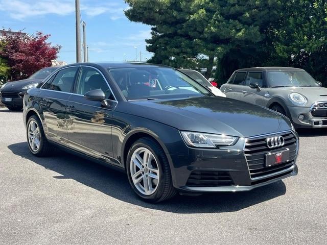 Audi A4 2.0 TDI 150 CV ultra S tronic Sport