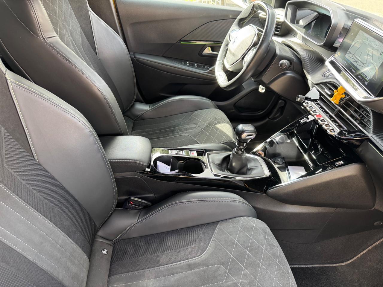 Peugeot 208 PureTech 100 Stop&Start 5 porte GT