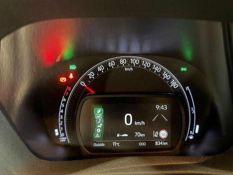 Toyota Aygo X Aygo X 1.0 VVT-i 72 CV 5 porte Trend